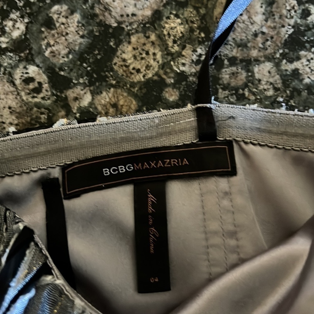 BCBGMAXAZRIA PROM dress - Picture 5 of 9